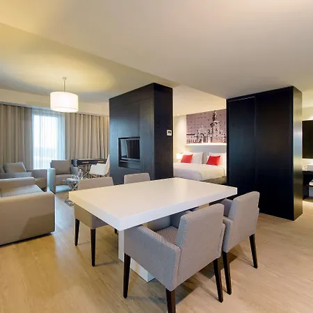 Melia Aeroporto 4* Лиссабон