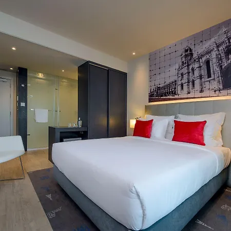 Melia Aeroporto Отель Лиссабон