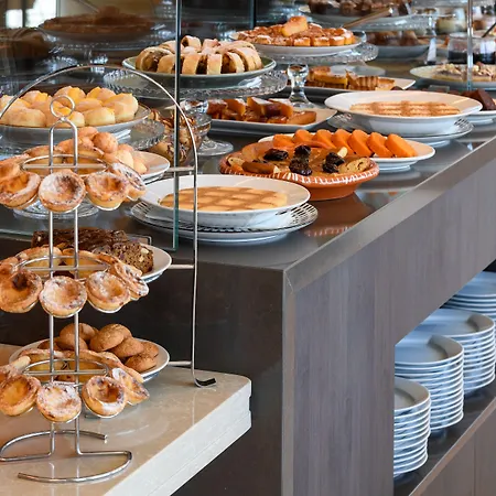 Melia Aeroporto Отель