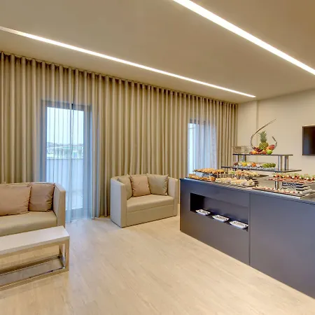 Melia Aeroporto 4*