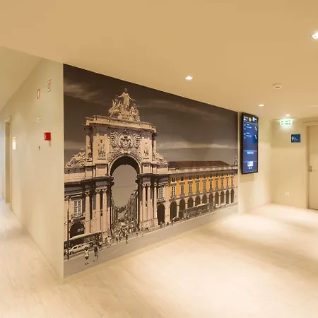 Hotel Meliá Aeroporto 4*