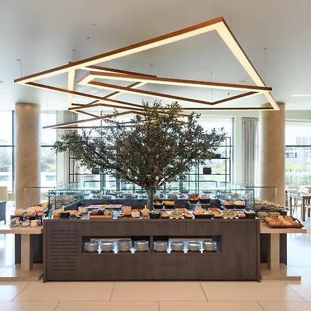Meliá Aeroporto 4*