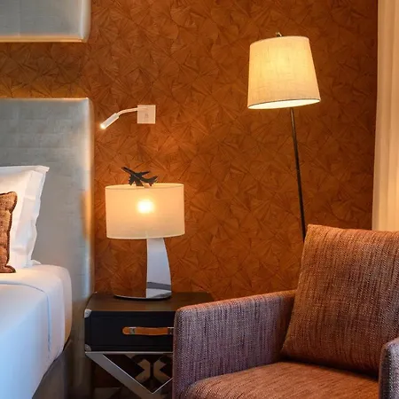 Meliá Aeroporto Hotel
