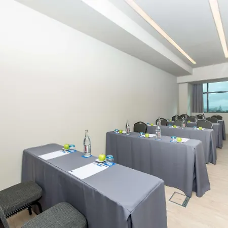 Meliá Aeroporto Hotel