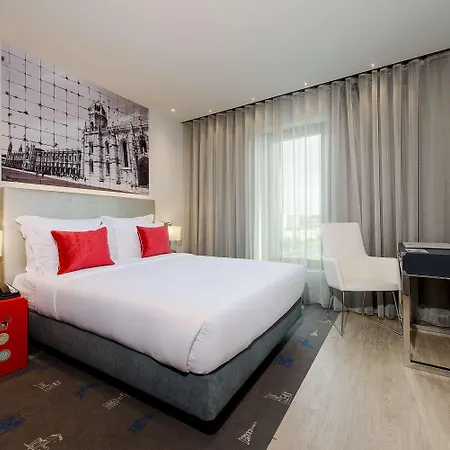 Hotel Meliá Aeroporto 4*
