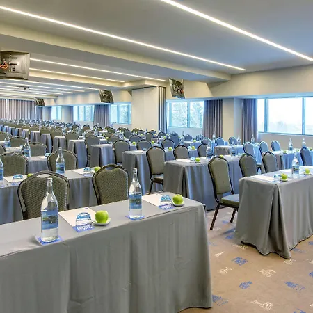 Meliá Aeroporto Hotel 4*