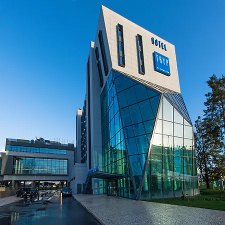 Meliá Aeroporto 4*