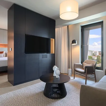 Melia Aeroporto Отель 4*