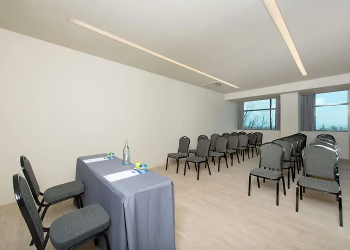 Melia Aeroporto Лиссабон