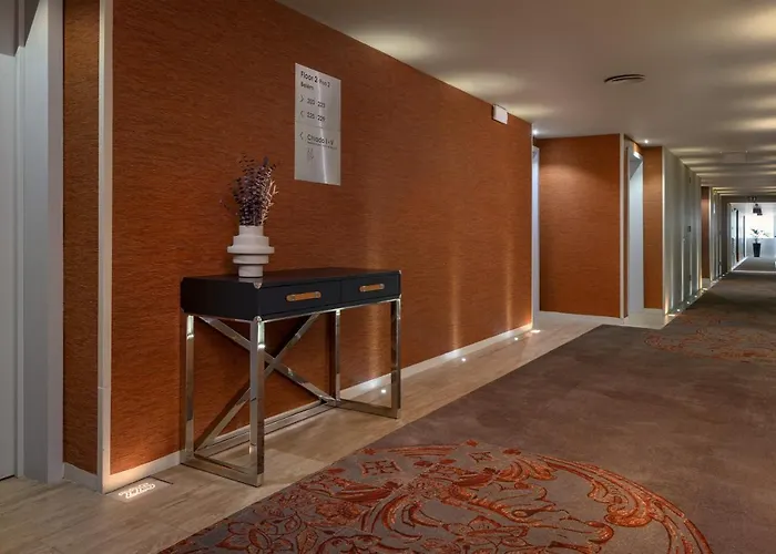 Melia Aeroporto Лиссабон