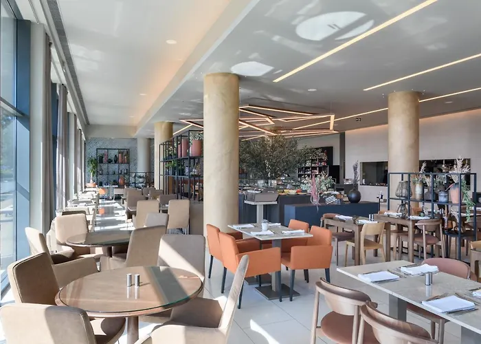 Melia Aeroporto Отель Лиссабон