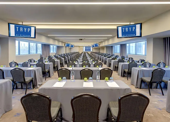 Melia Aeroporto Отель Лиссабон