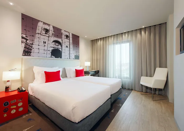 Melia Aeroporto Отель 4*