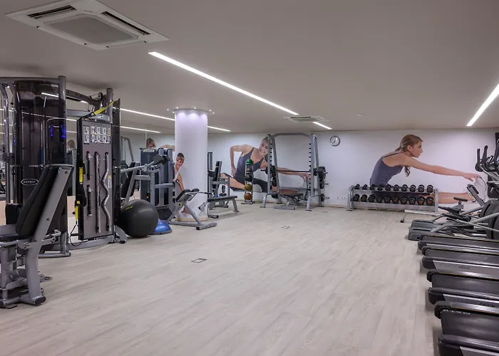 Melia Aeroporto Отель