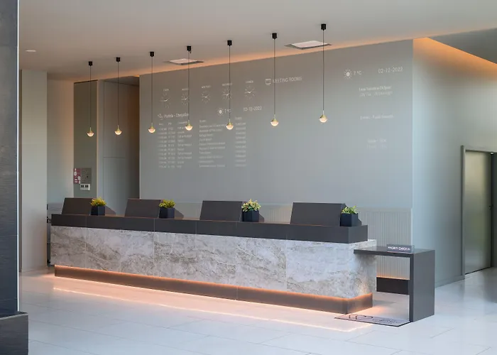 Отель Melia Aeroporto 4*