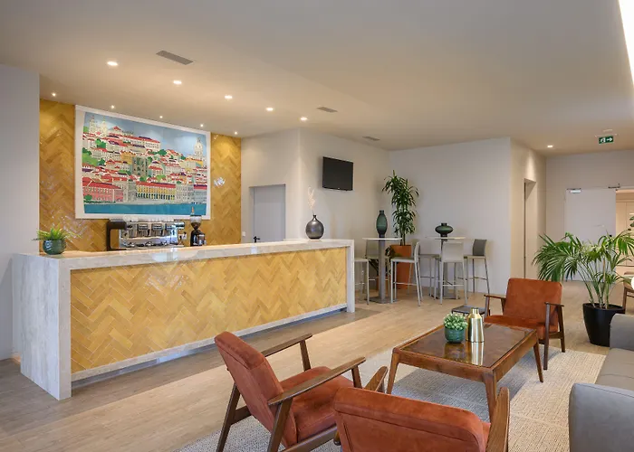 Отель Melia Aeroporto Лиссабон