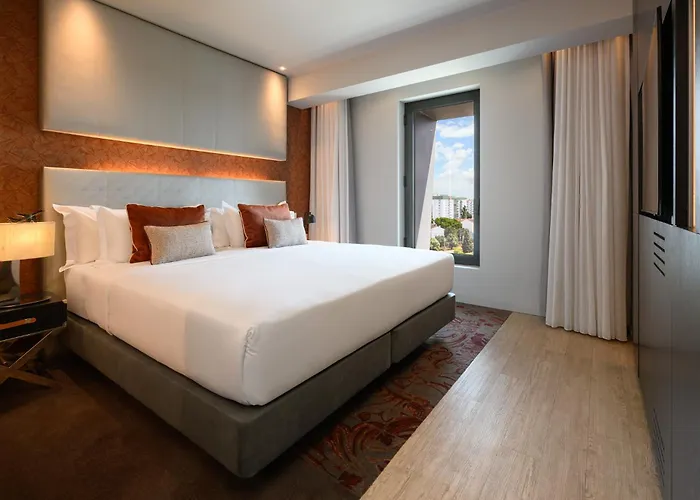 Melia Aeroporto Лиссабон