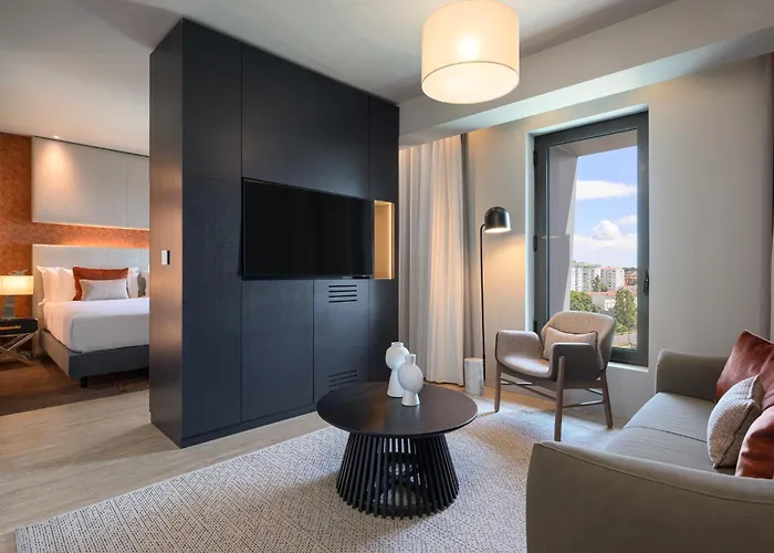 Melia Aeroporto Отель 4*