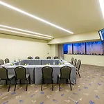 Melia Aeroporto Hotell 4*