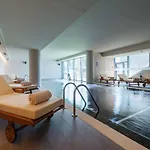 Melia Aeroporto Hotell 4*