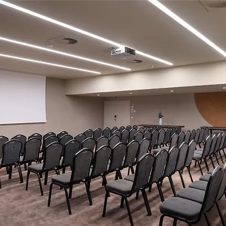 Melia Aeroporto Hotel 4*