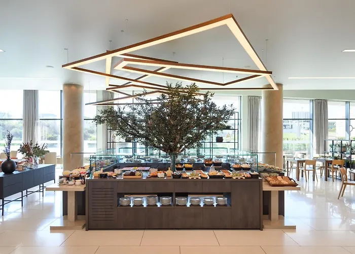 Melia Aeroporto 4*