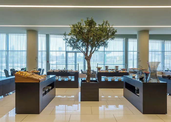 Melia Aeroporto 4* Lissabon