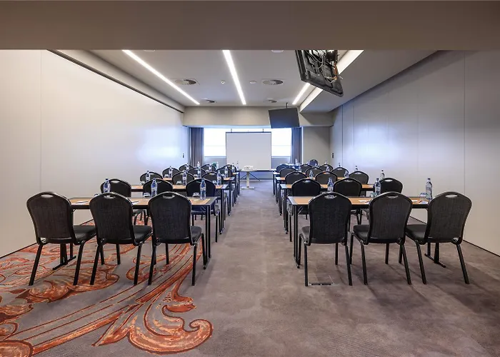 Melia Aeroporto Hotel 4*
